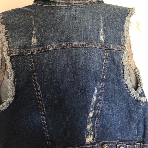 Jean jacket - Picture 2 of 2